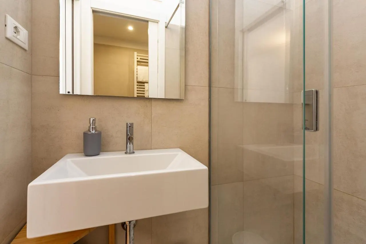 Apartment Navigli-Centro Comfort Suite Con Wifi Milan