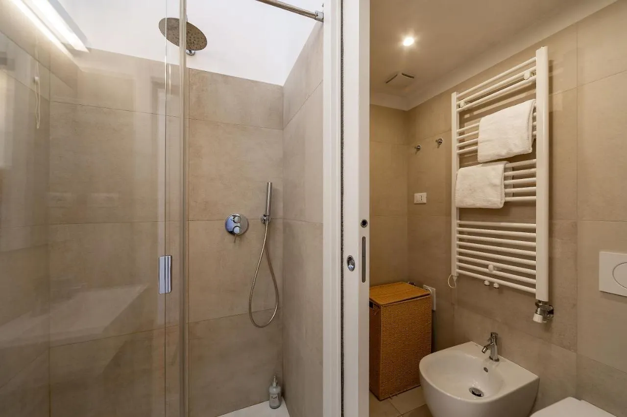 Apartment Navigli-Centro Comfort Suite Con Wifi Milan Italy